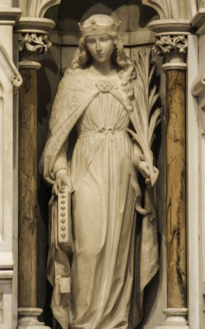 알렉산드리아의 성녀 가타리나_photo by Lawrence OP_in the Cathedral of St Patrick in New York City_New York USA.jpg